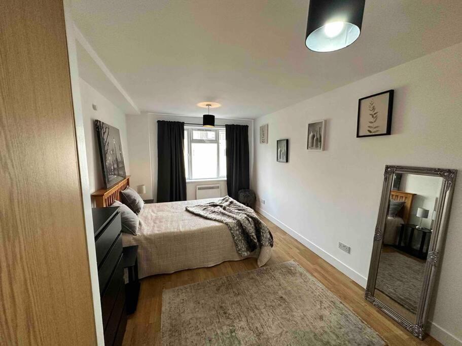 Apartamento Bright And Cosy 1 Bed Flat Next To Tower Bridge Londres Exterior foto